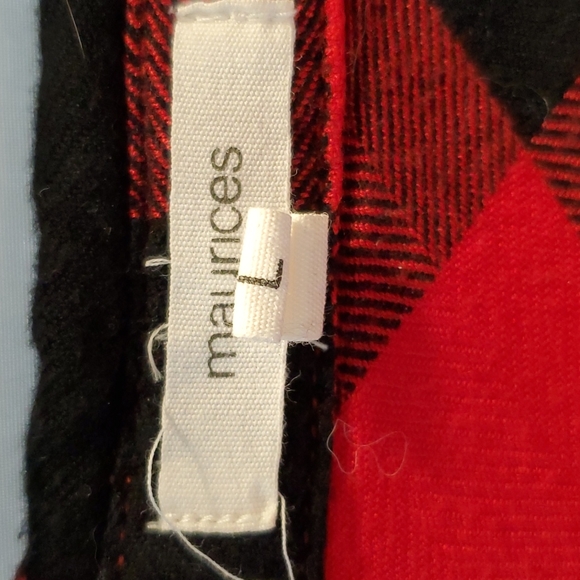 Red/black buffalo plaid button up tunic with cute back button up detail, L - Picture 4 of 4